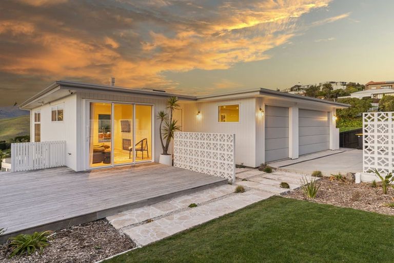 Photo of property in 89f Taylors Mistake Road, Scarborough, Christchurch, 8081