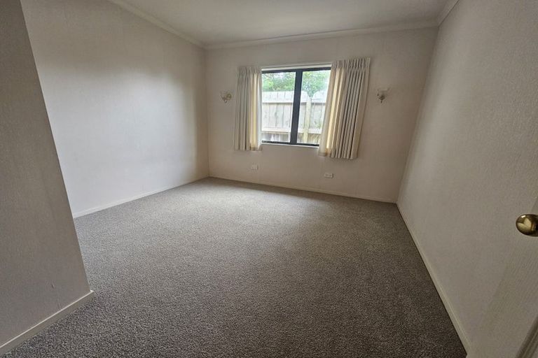 Photo of property in 2 Moffat Way, Bethlehem, Tauranga, 3110