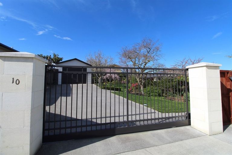 Photo of property in 10 Glenview Terrace, Highfield, Timaru, 7910