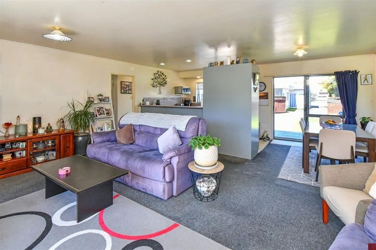 Photo of property in 42a Berwyn Avenue, Takanini, 2112