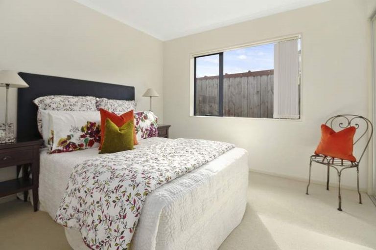 Photo of property in 24 Donegal Park Drive, Flat Bush, Auckland, 2019