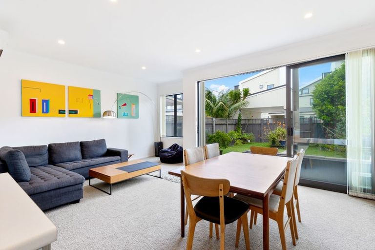 Photo of property in 7 Kanuka Road, Hobsonville, Auckland, 0616