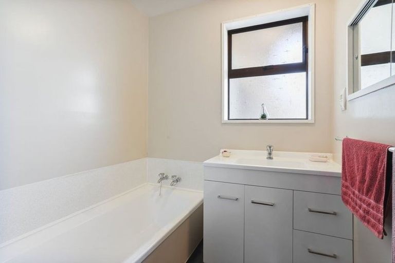 Photo of property in 12b Buss Street, Rangiora, 7400