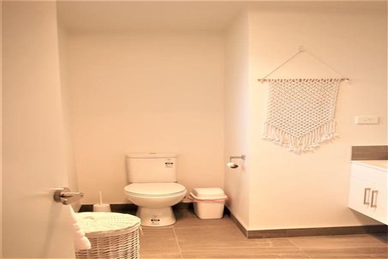 Photo of property in 8u2 Lyon Street, Frankton, Hamilton, 3204