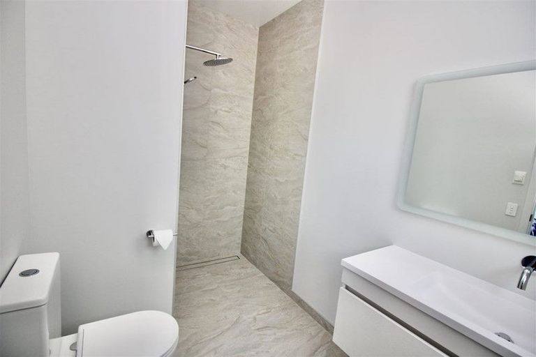 Photo of property in 15 Awatea Drive, Whitianga, 3510