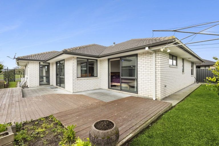Photo of property in 73 Moonlight Drive, Rototuna North, Hamilton, 3210