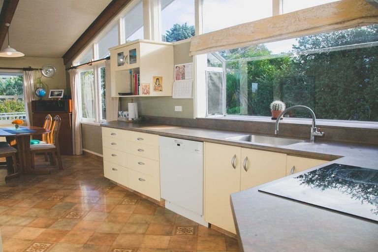 Photo of property in 12 Rakau Street, Havelock North, 4130