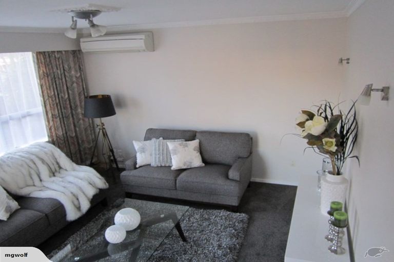 Photo of property in 2/68 Nortons Road, Avonhead, Christchurch, 8042