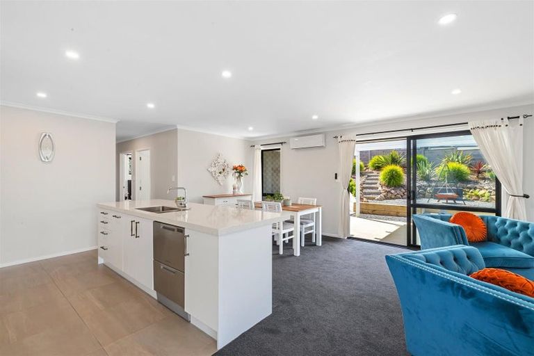 Photo of property in 2 Ella Anne Crescent, Warkworth, 0910