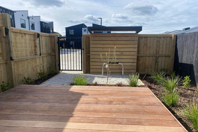 Photo of property in 15 Marcroft Street, Woolston, Christchurch, 8062