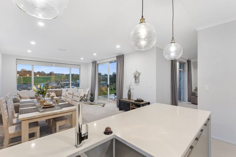 Photo of property in 26 Kiritiana Close, Pyes Pa, Tauranga, 3112