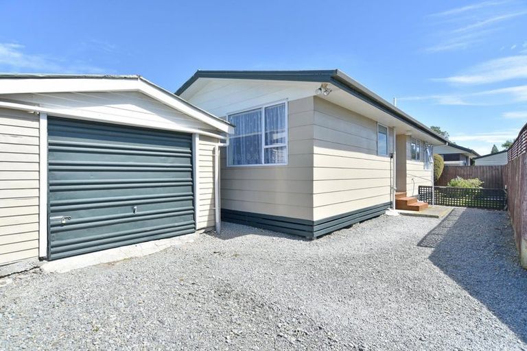 Photo of property in 25 Newnham Street, Rangiora, 7400
