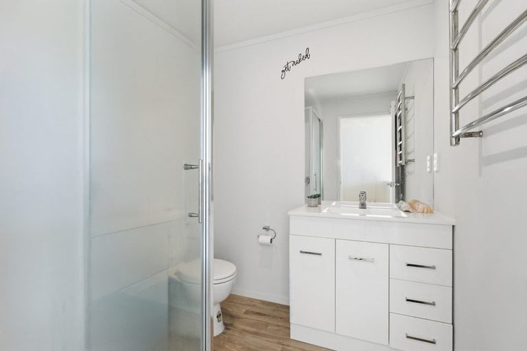 Photo of property in 30/31 Reynolds Place, Papamoa Beach, Papamoa, 3118