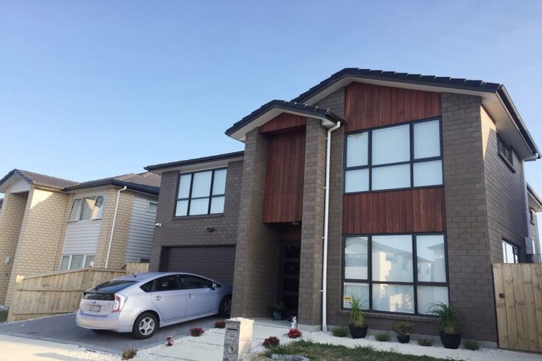 Photo of property in 11 Eastfield Avenue, Flat Bush, Auckland, 2019