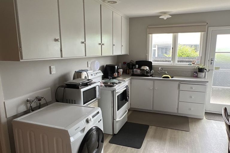 Photo of property in 5/72 Geraldine Street, Edgeware, Christchurch, 8013