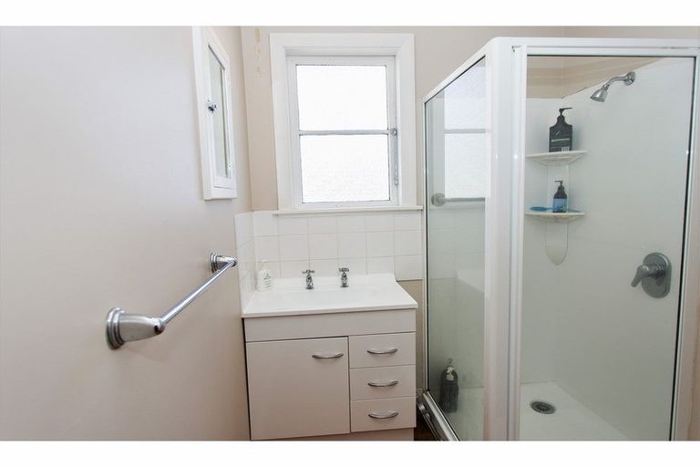 Photo of property in 338 Riverlaw Terrace, Saint Martins, Christchurch, 8022