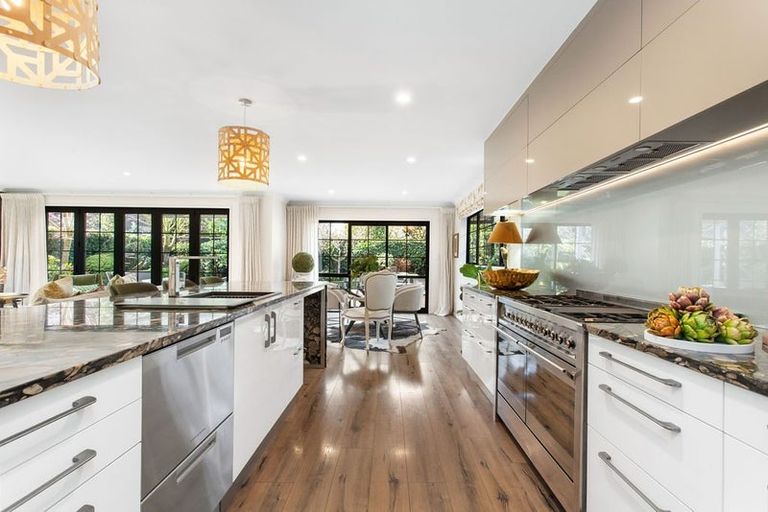 Photo of property in 186 Rossall Street, Merivale, Christchurch, 8014