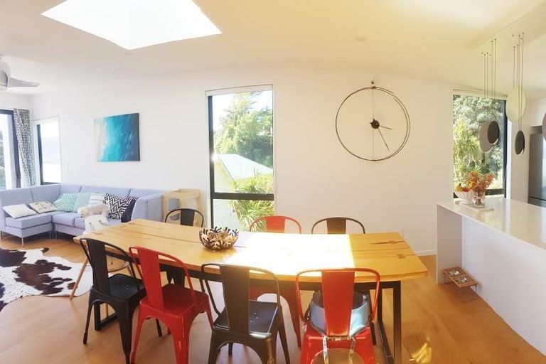 Photo of property in 1f Wilkinson Street, Oriental Bay, Wellington, 6011