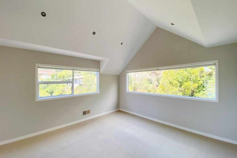 Photo of property in 34 Helvetia Drive, Browns Bay, Auckland, 0630