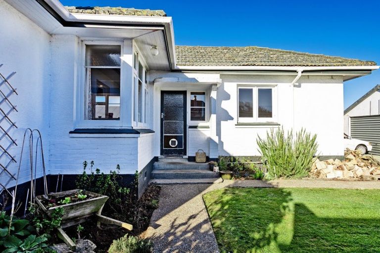 Photo of property in 120 Harvey Street, Grasmere, Invercargill, 9810