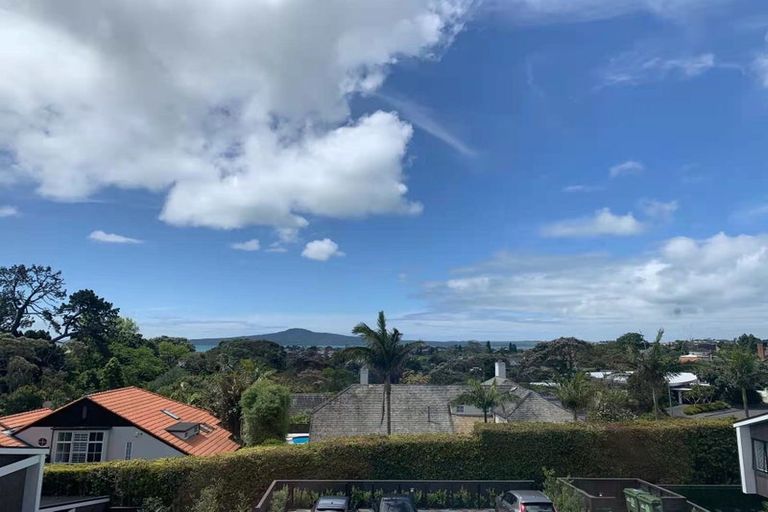 Photo of property in 7/21 Humphrey Kemp Avenue, Henderson, Auckland, 0612