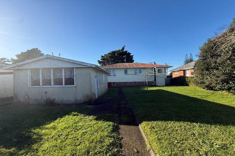 Photo of property in 156 Russell Road, Manurewa, Auckland, 2102
