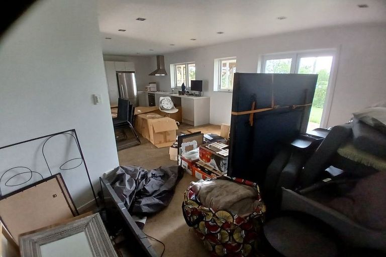 Photo of property in 819 Beach Road, Browns Bay, Auckland, 0630