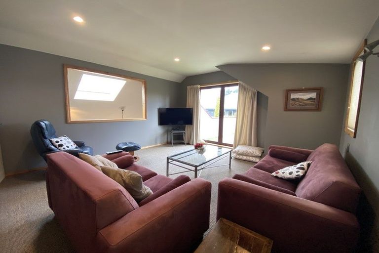 Photo of property in 9 Hillview Place, Wanaka, 9305