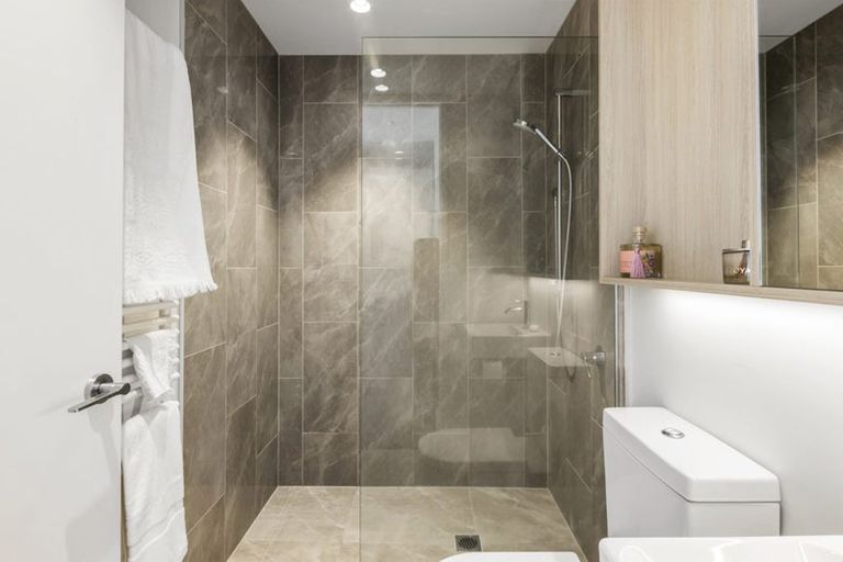 Photo of property in 2 Jean Caldwell Way, Island Bay, Wellington, 6023