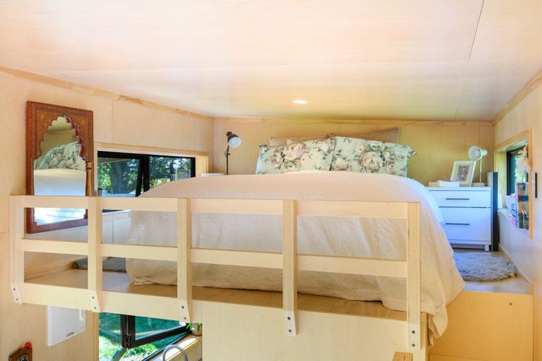 Photo of property in 914 Napier Road, Whakarongo, Palmerston North, 4470