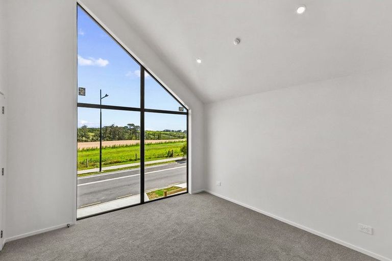 Photo of property in 21 Wagyu Lane, Karaka, 2580