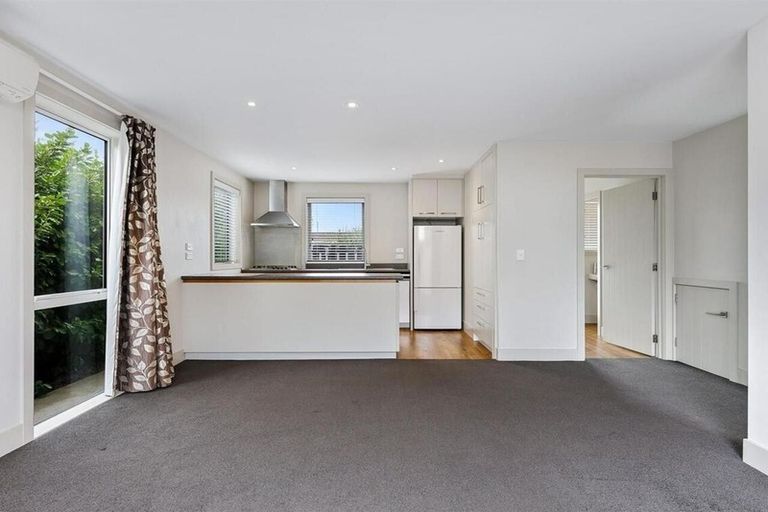 Photo of property in 3/966 Colombo Street, St Albans, Christchurch, 8014