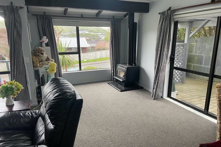 Photo of property in 20 Wingfield Place, Churton Park, Wellington, 6037