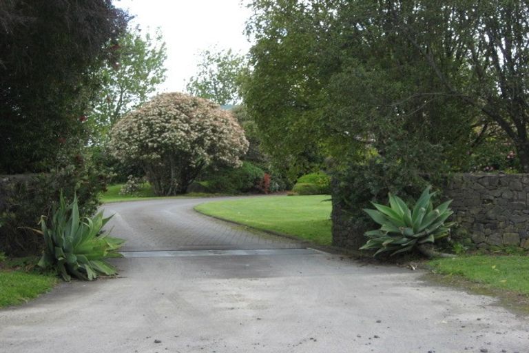 Photo of property in 15 Mamari Road, Whenuapai, Auckland, 0618