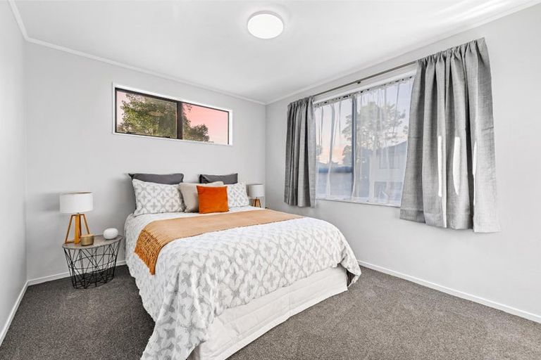 Photo of property in 1/36 Borich Road, Sunnyvale, Auckland, 0612