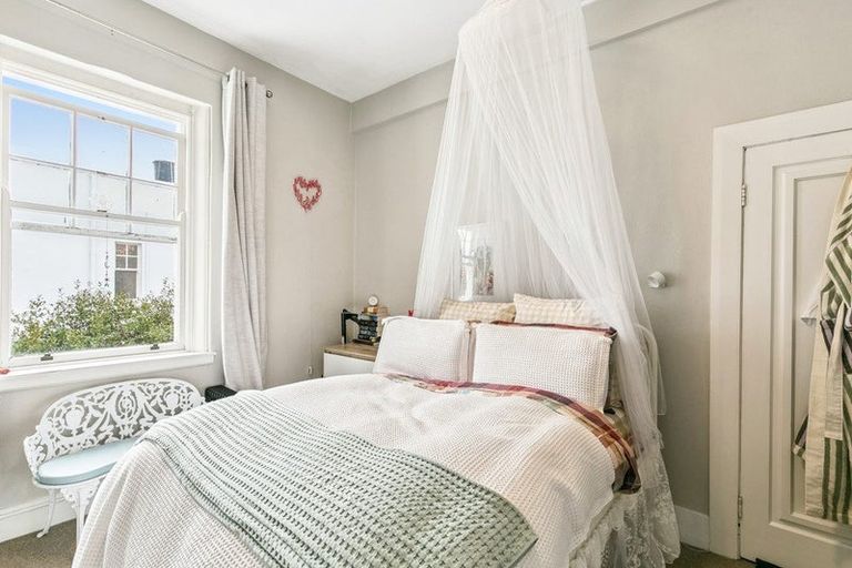 Photo of property in Blythswood Flats, 28/3 Aro Street, Aro Valley, Wellington, 6021