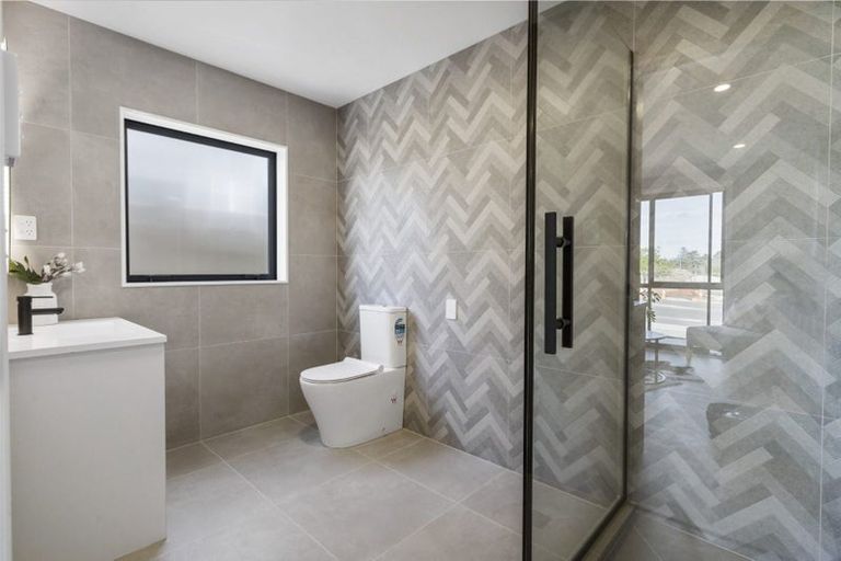 Photo of property in 75 Tributary Parade, Karaka, Papakura, 2113