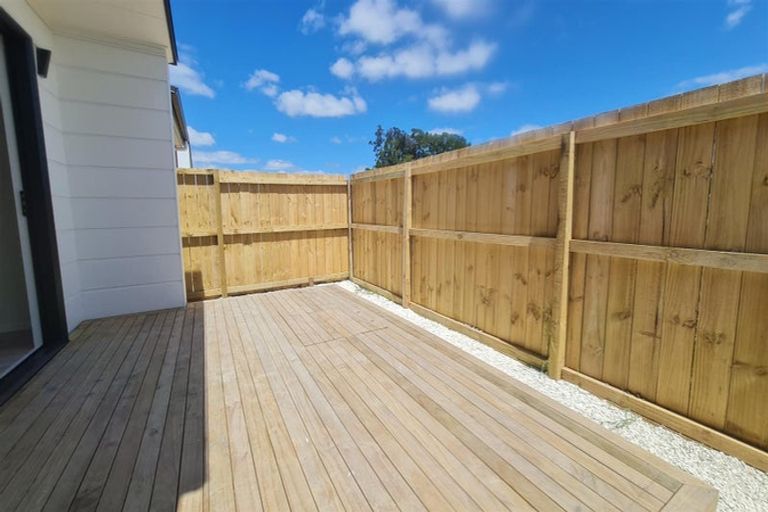 Photo of property in 17 John Gray Street, Papakura, 2110