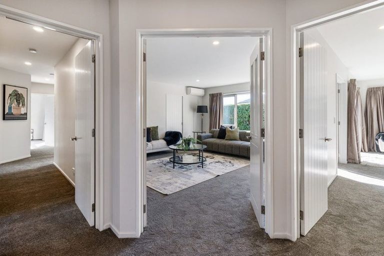 Photo of property in 6 Belgrave Close, Halswell, Christchurch, 8025