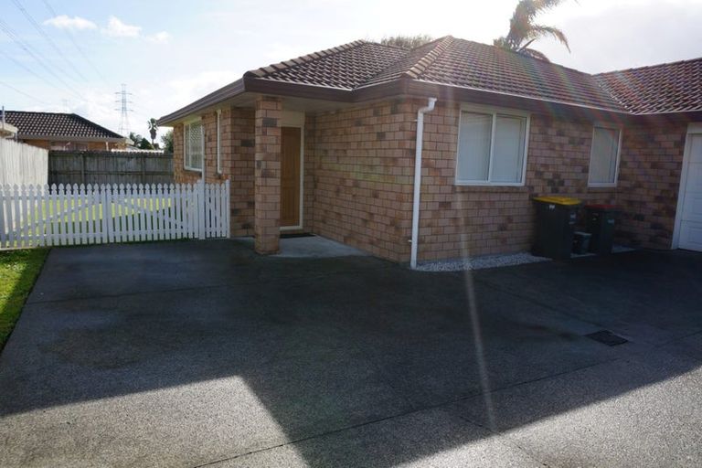 Photo of property in 34 Morewa Place, Takanini, 2112