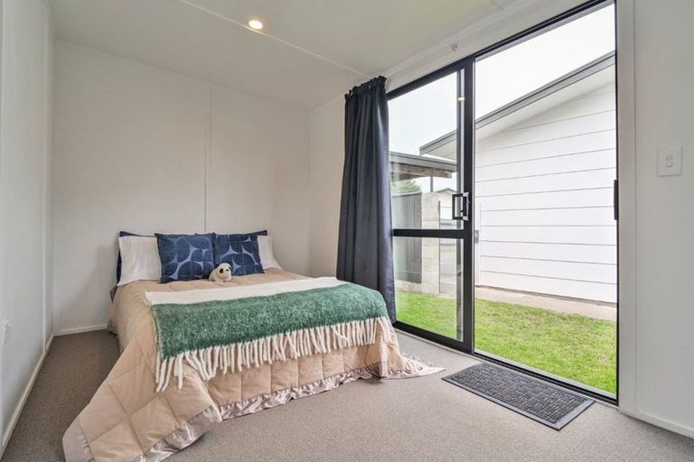 Photo of property in 8b Walton Way, Flaxmere, Hastings, 4120