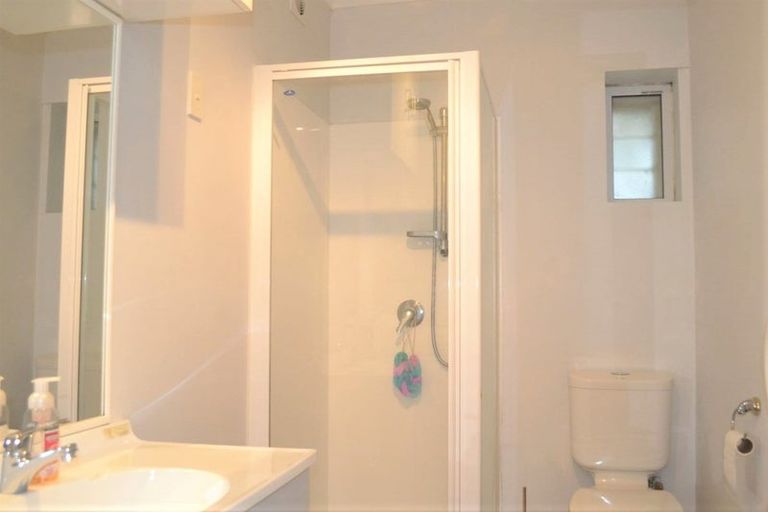 Photo of property in 41 Pembroke Road, Northland, Wellington, 6012