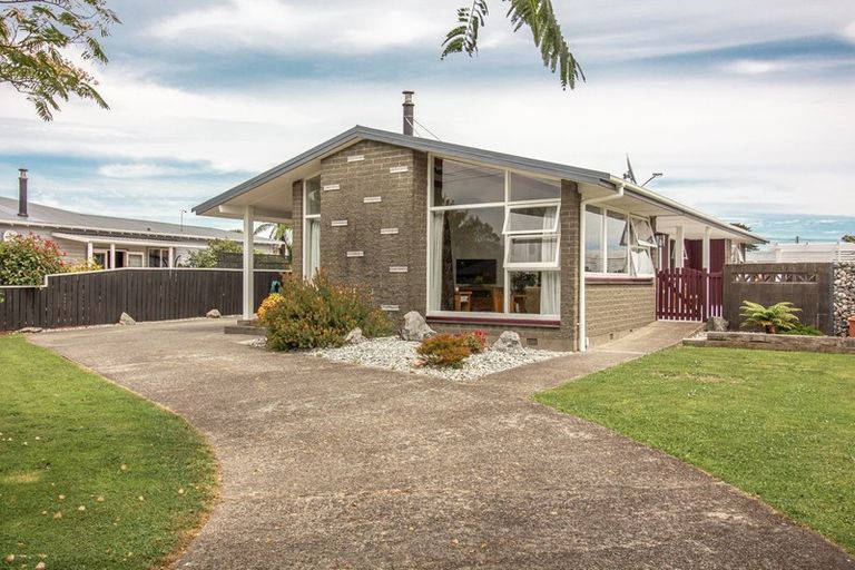 Photo of property in 94 Derby Street, Westport, 7825