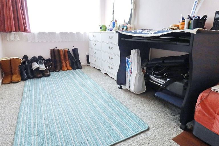 Photo of property in 1/285 Massey Road, Mangere East, Auckland, 2024