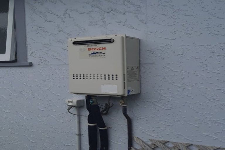 Photo of property in 8 Oban Place, Awapuni, Palmerston North, 4412