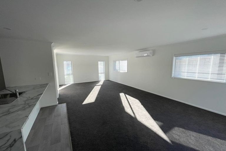 Photo of property in 11 Royal St Annes Drive, Te Kamo, Whangarei, 0112