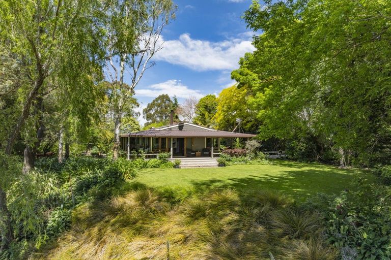 Photo of property in 40 Longview Road, Poraiti, Napier, 4182