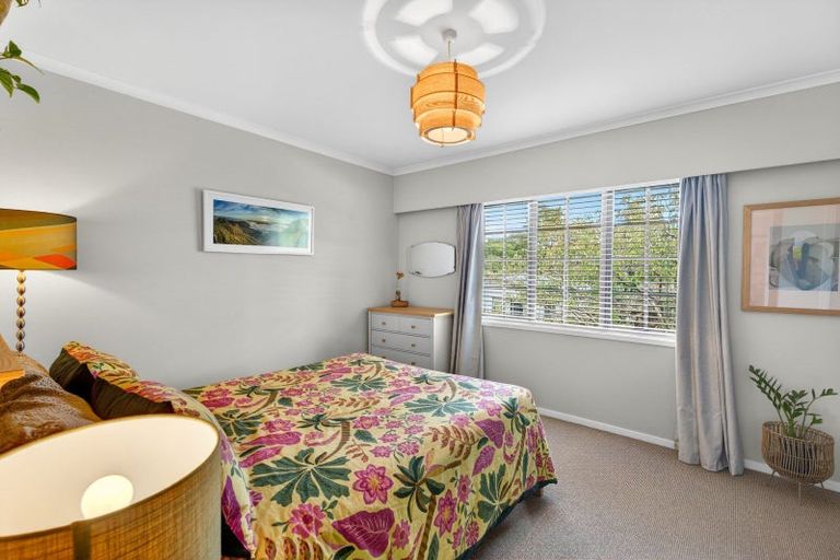 Photo of property in 11 Muritai Crescent, Havelock North, 4130