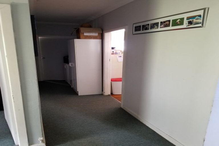 Photo of property in 1095 Coatesville-riverhead Highway, Riverhead, 0820