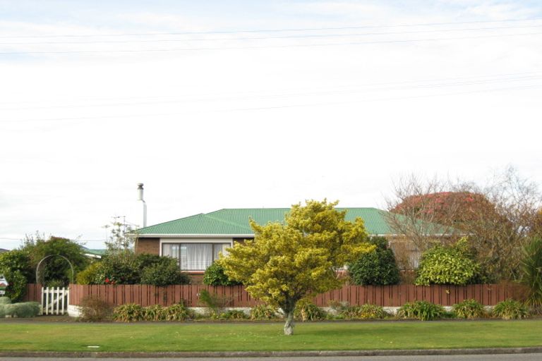 Photo of property in 16 Hamlet Street, Stratford, 4332